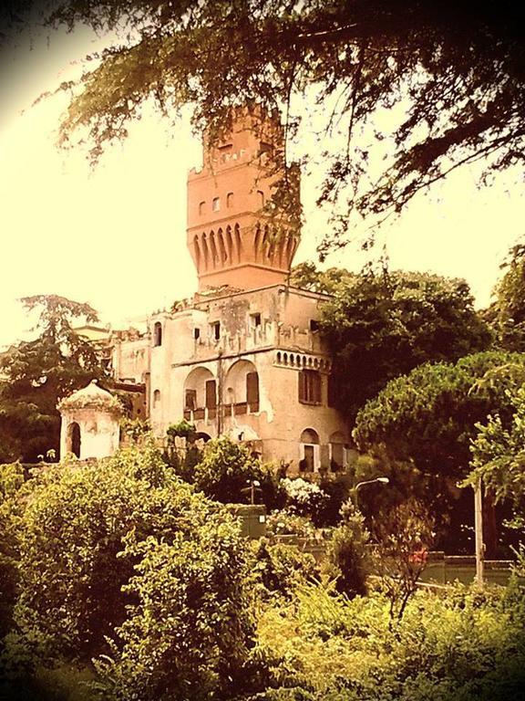 לינה וארוחת בוקר נאפולי La Torre Di Ro מראה חיצוני תמונה