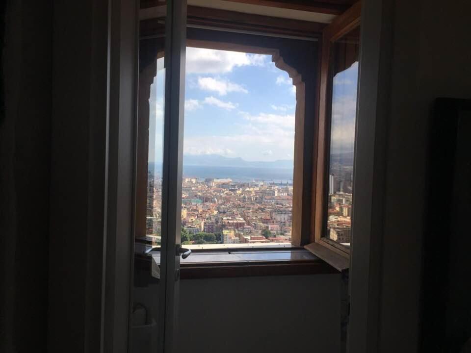 לינה וארוחת בוקר נאפולי La Torre Di Ro מראה חיצוני תמונה